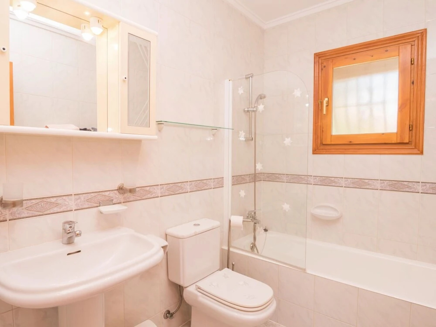 6-p Villa in the Right Place With an Amazing View, Swimming Pool and Terraces