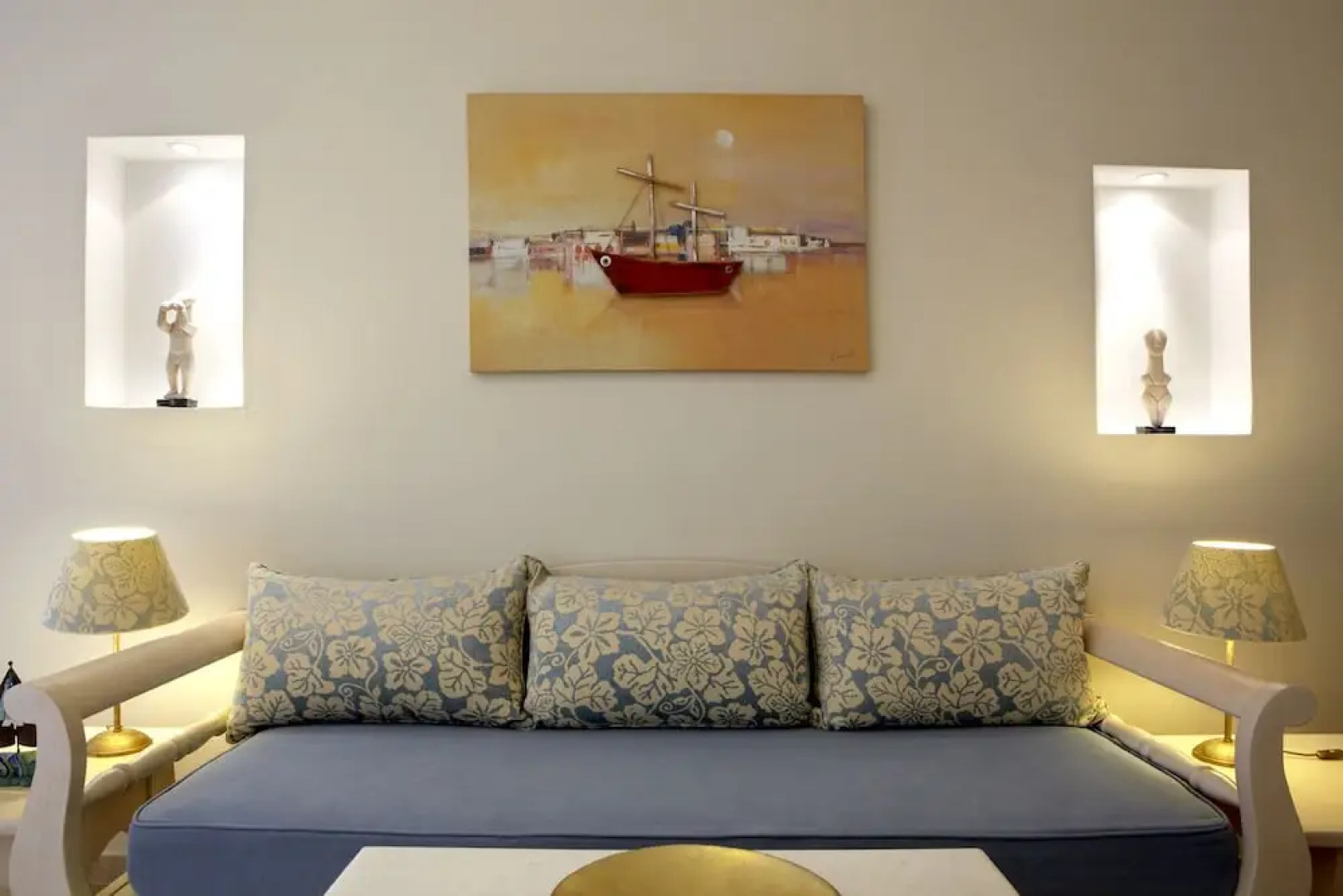 Mitos Suites Luxury Hotel In Naxos