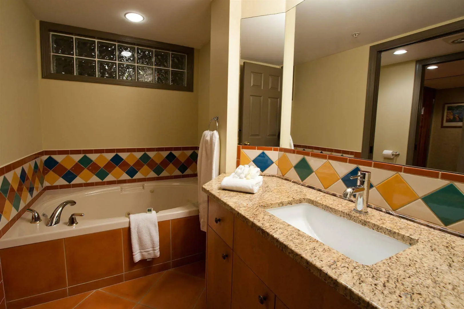 Pacific Shores Resort & Spa