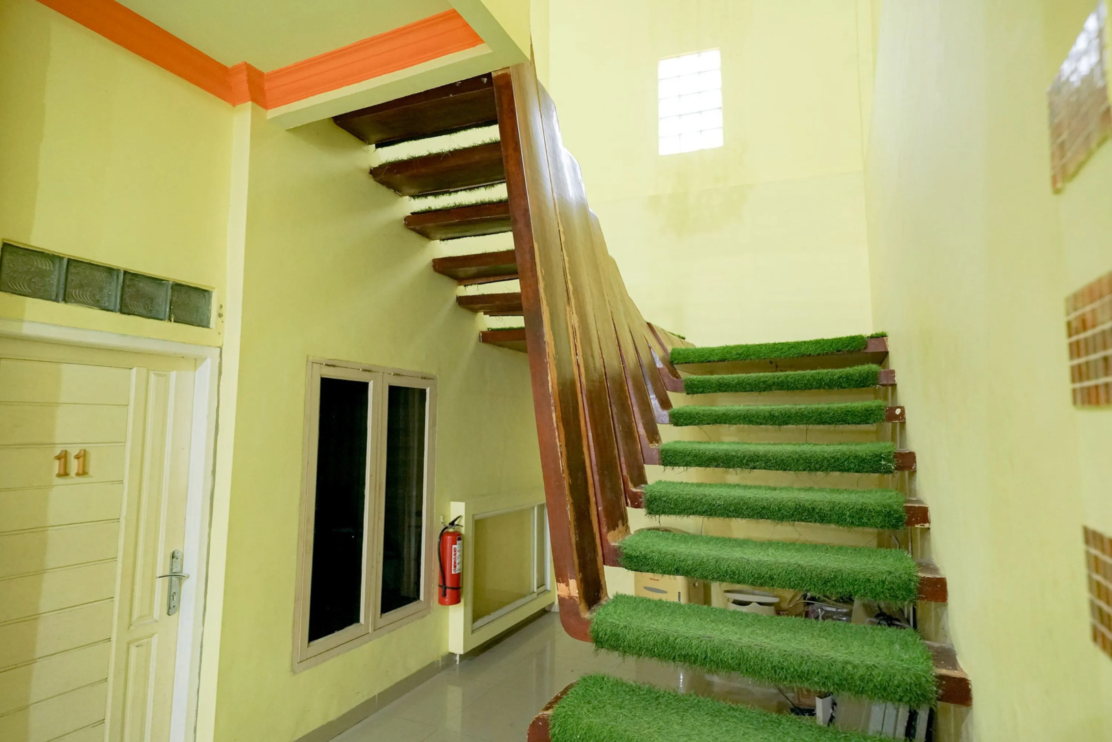 RedDoorz Plus @ Jalan FL Lumban Tobing Sibolga