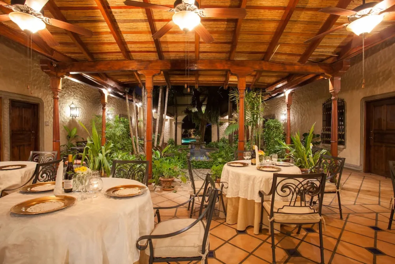 Hostal Real Los Robles