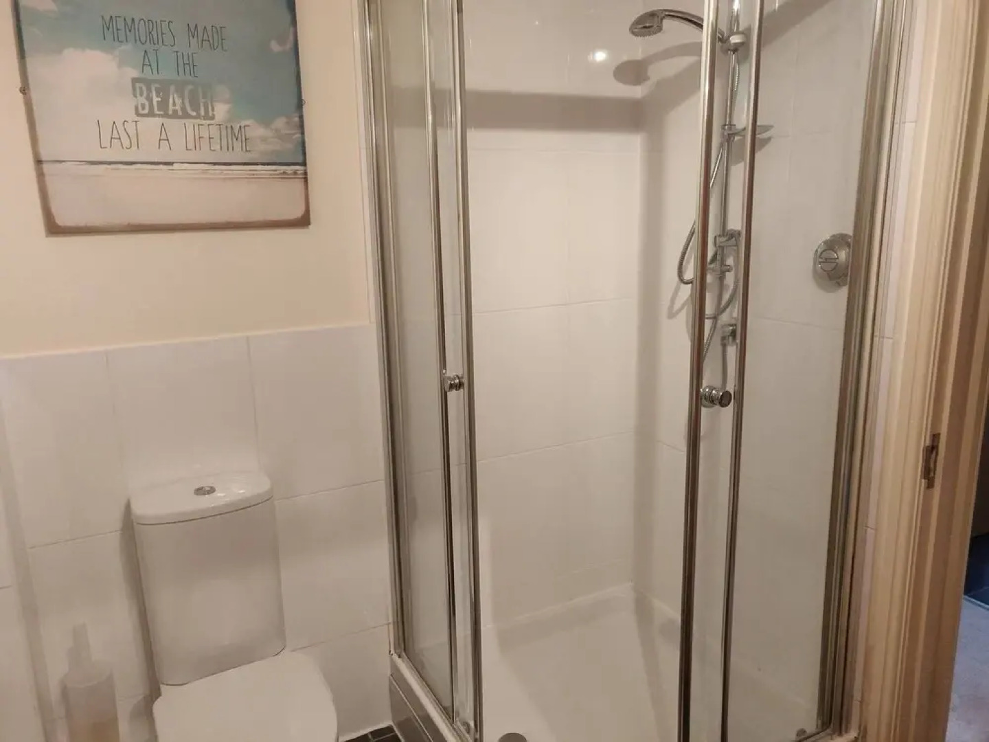 River Ground Floor Apartment - 70 Skipper Way