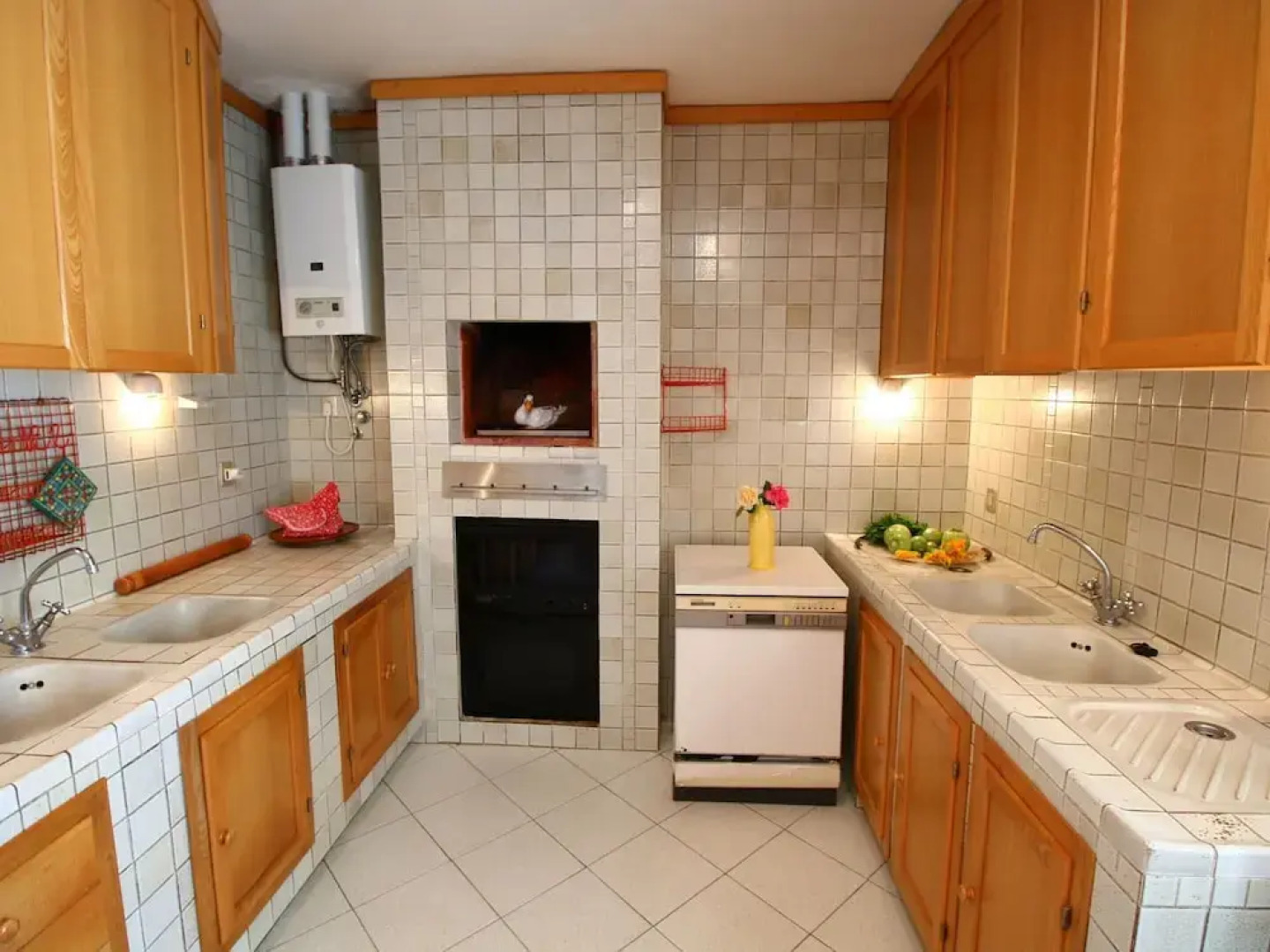 Villa Near Rome With Pool and Stunning Views