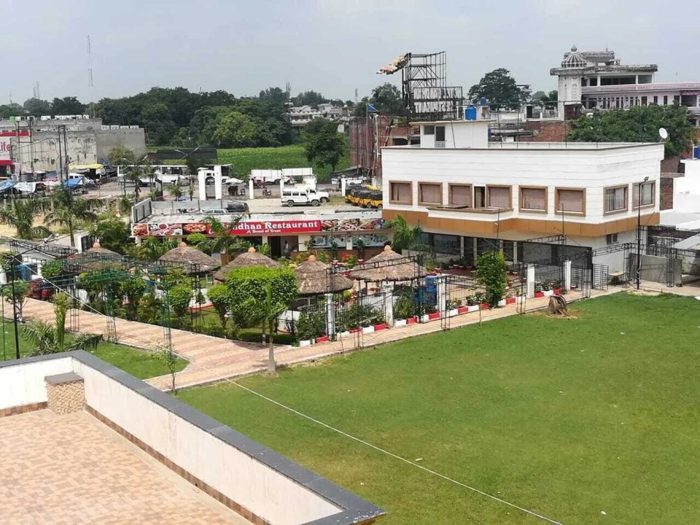 Hotel Bandhan