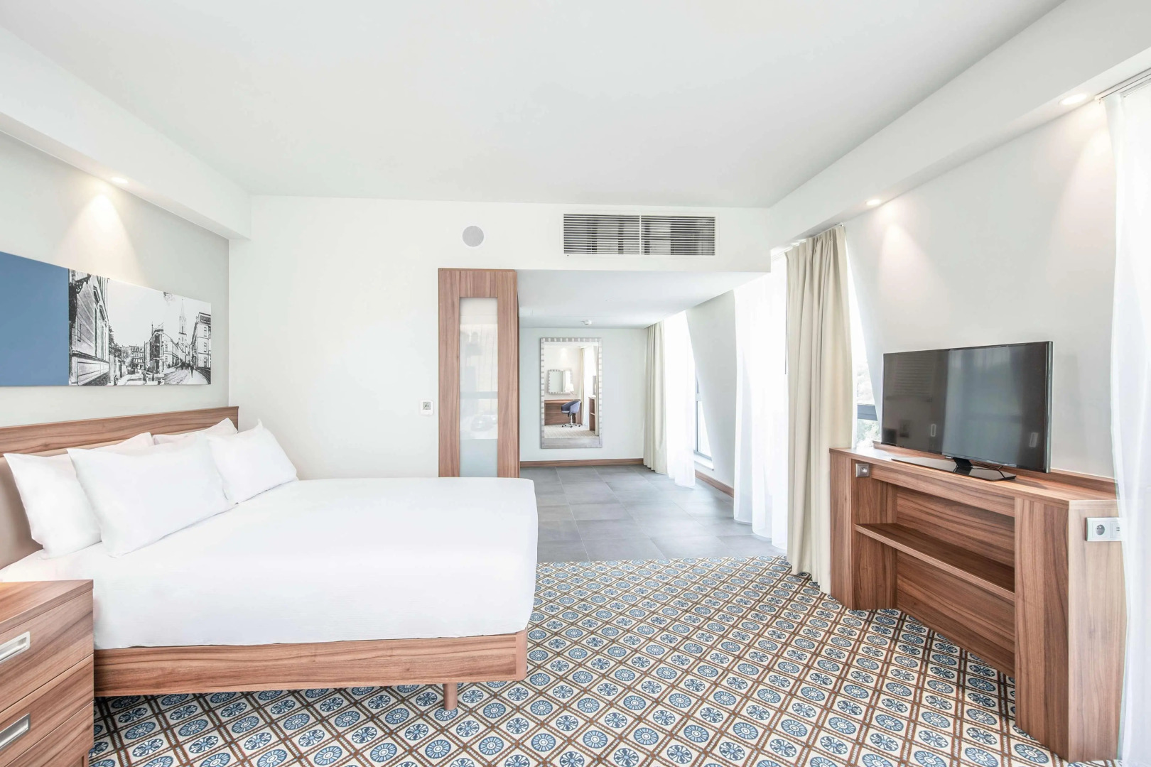 Hampton by Hilton Oswiecim