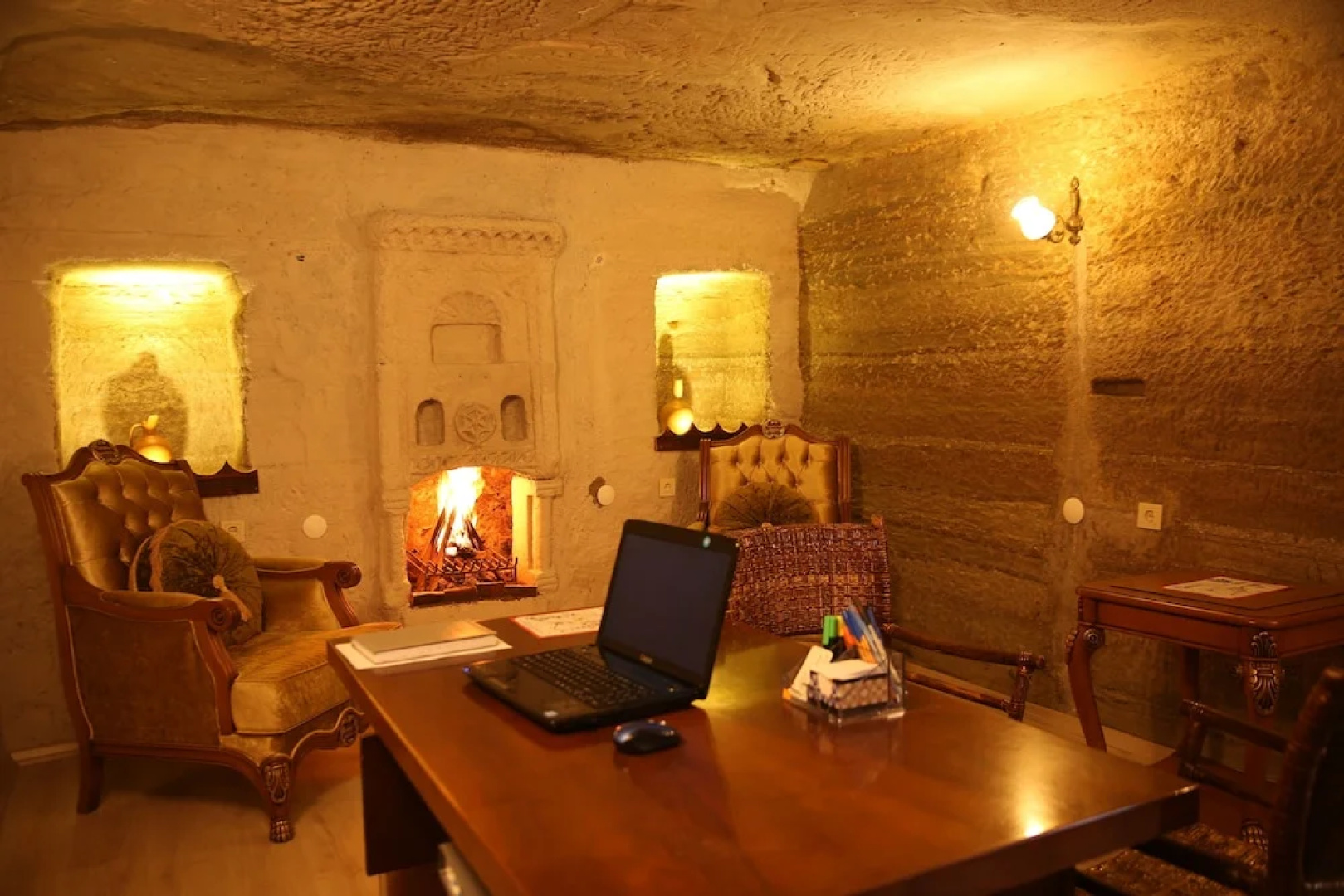 Unicorn Cave Hotel