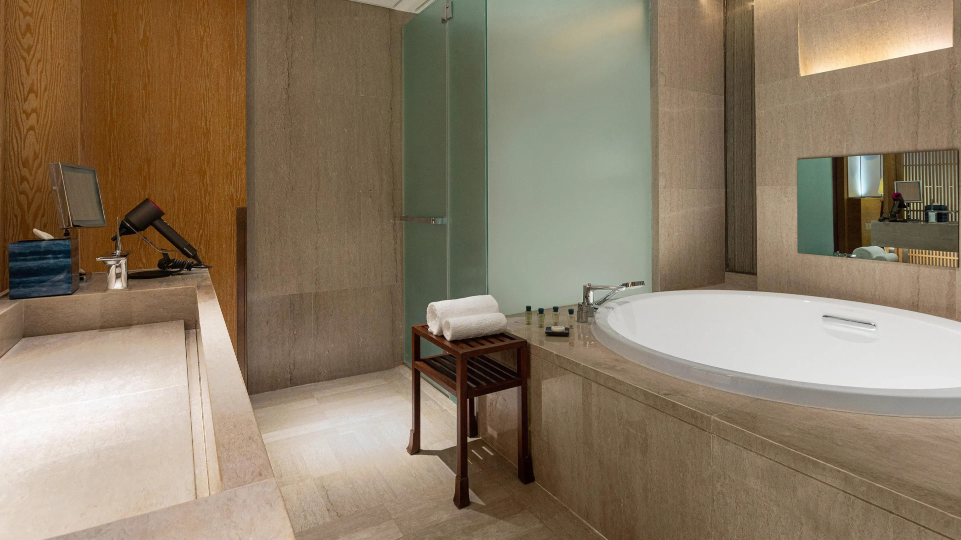 Hotel Indigo Dali Erhai, An Ihg Hotel