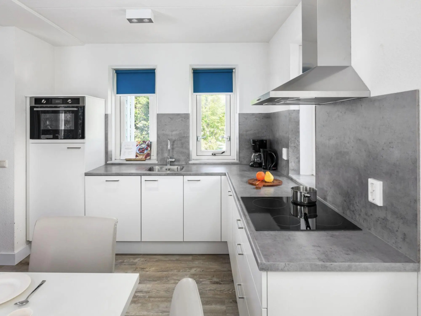 Restyled villa with 3 bathrooms, the beach at 6 km