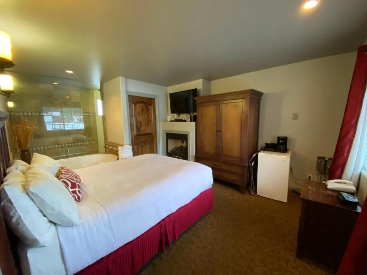 Secrets Inn Lake Tahoe