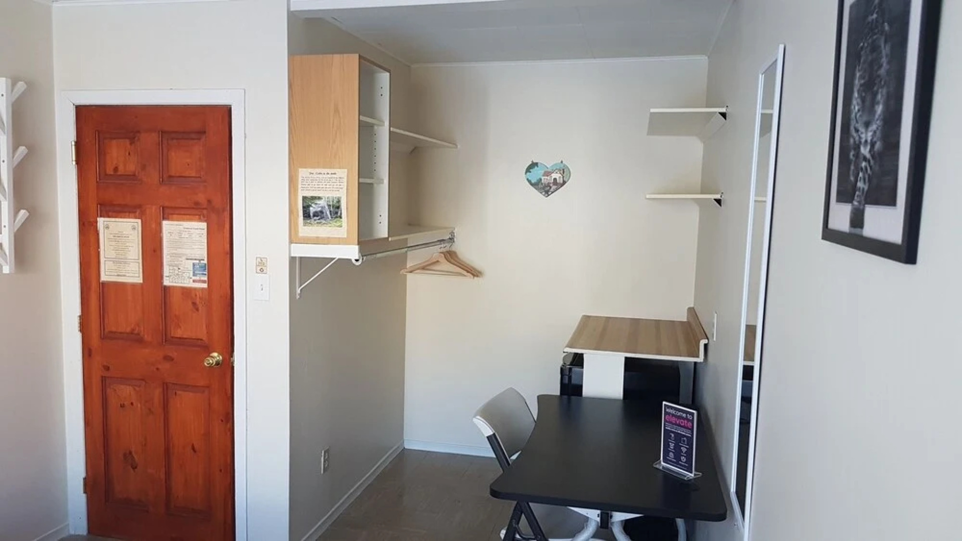 Crestview Guest House