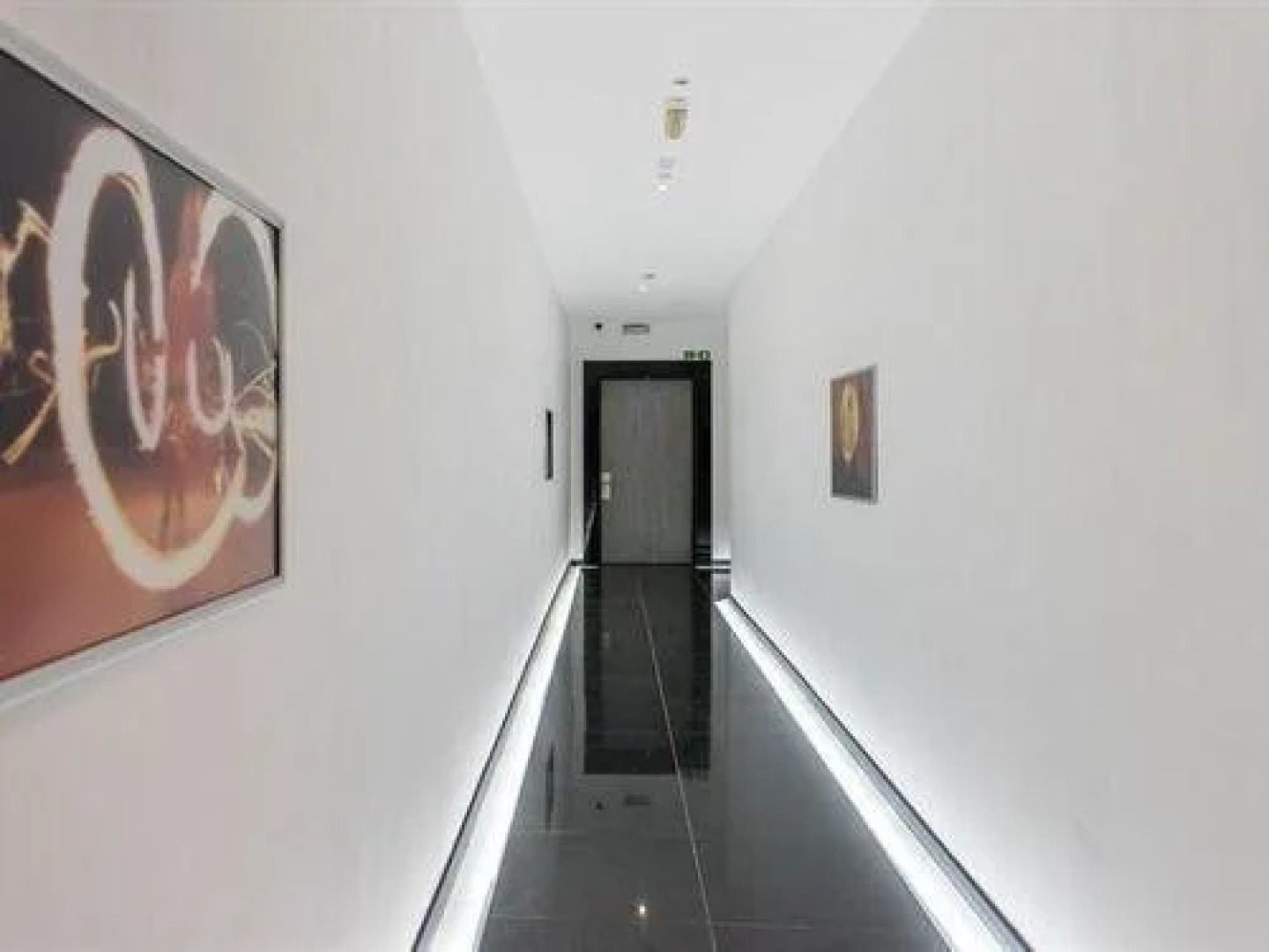 Shelton House Apartment