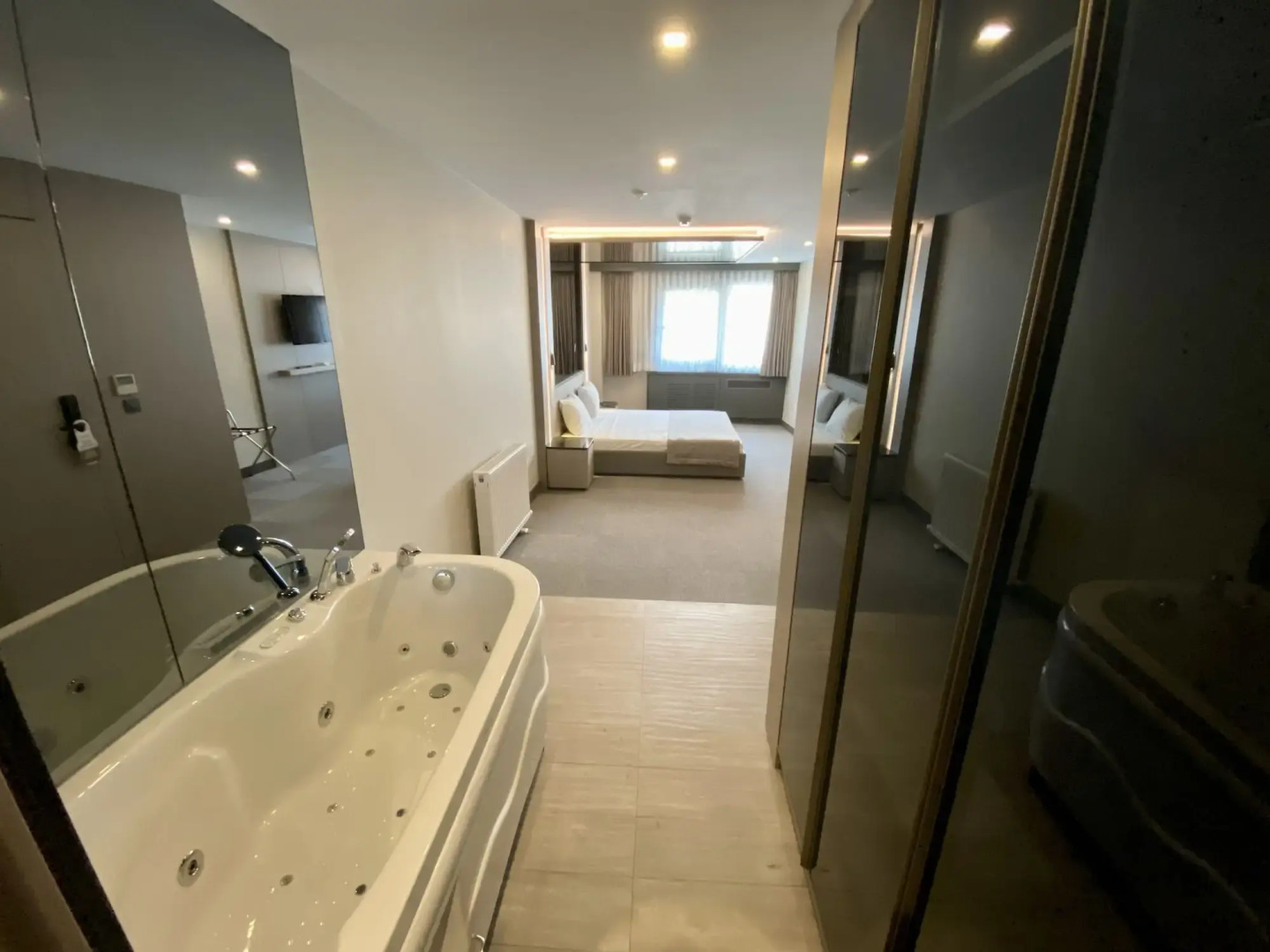 Triada Hotel Karakoy