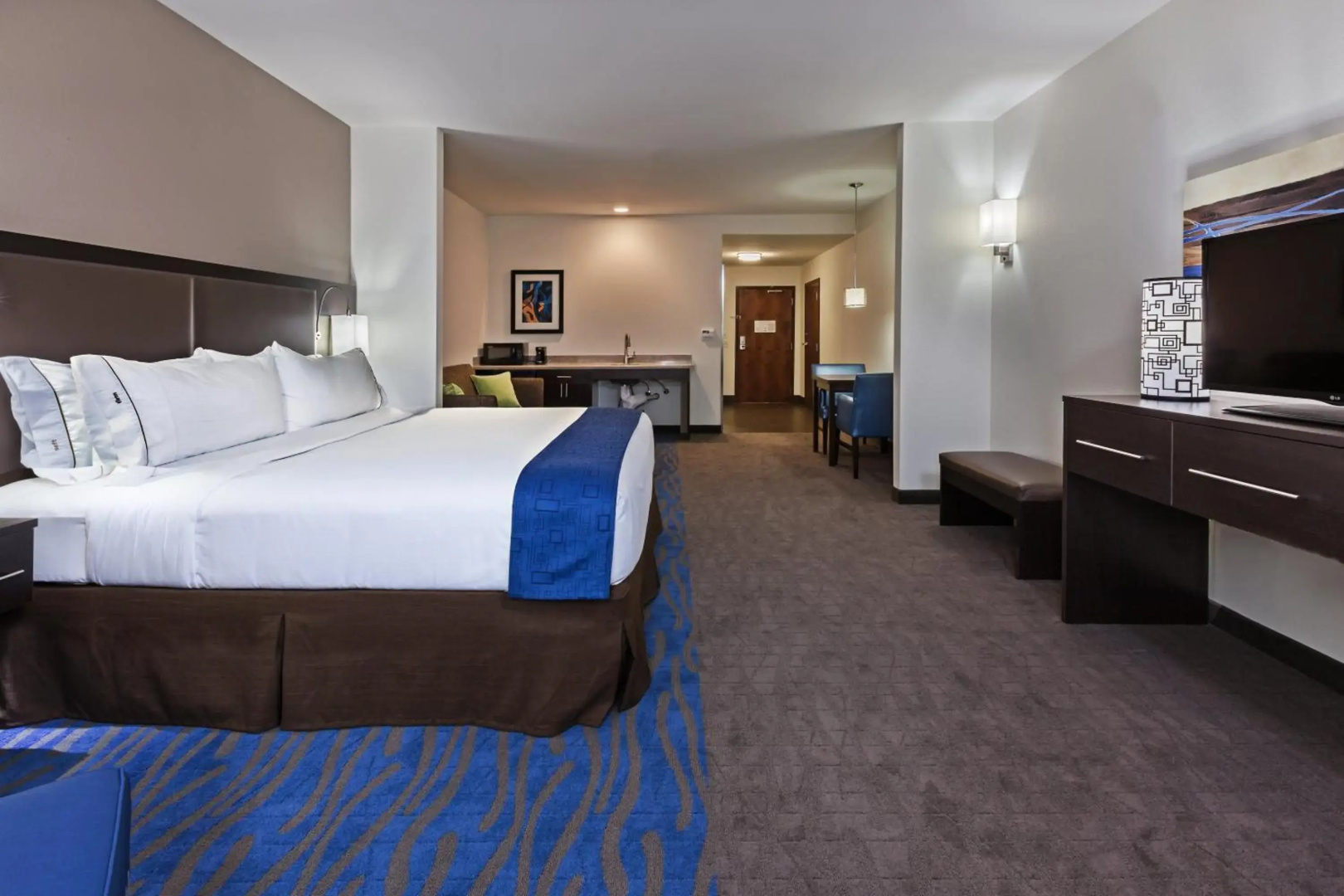 Holiday Inn Express & Suites Glenpool-Tulsa South by IHG