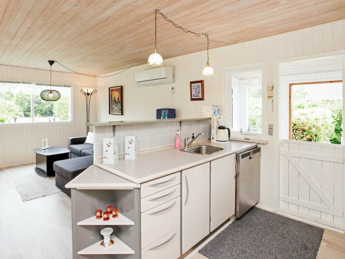 Cozy Holiday Home near Vinderup with Terrace