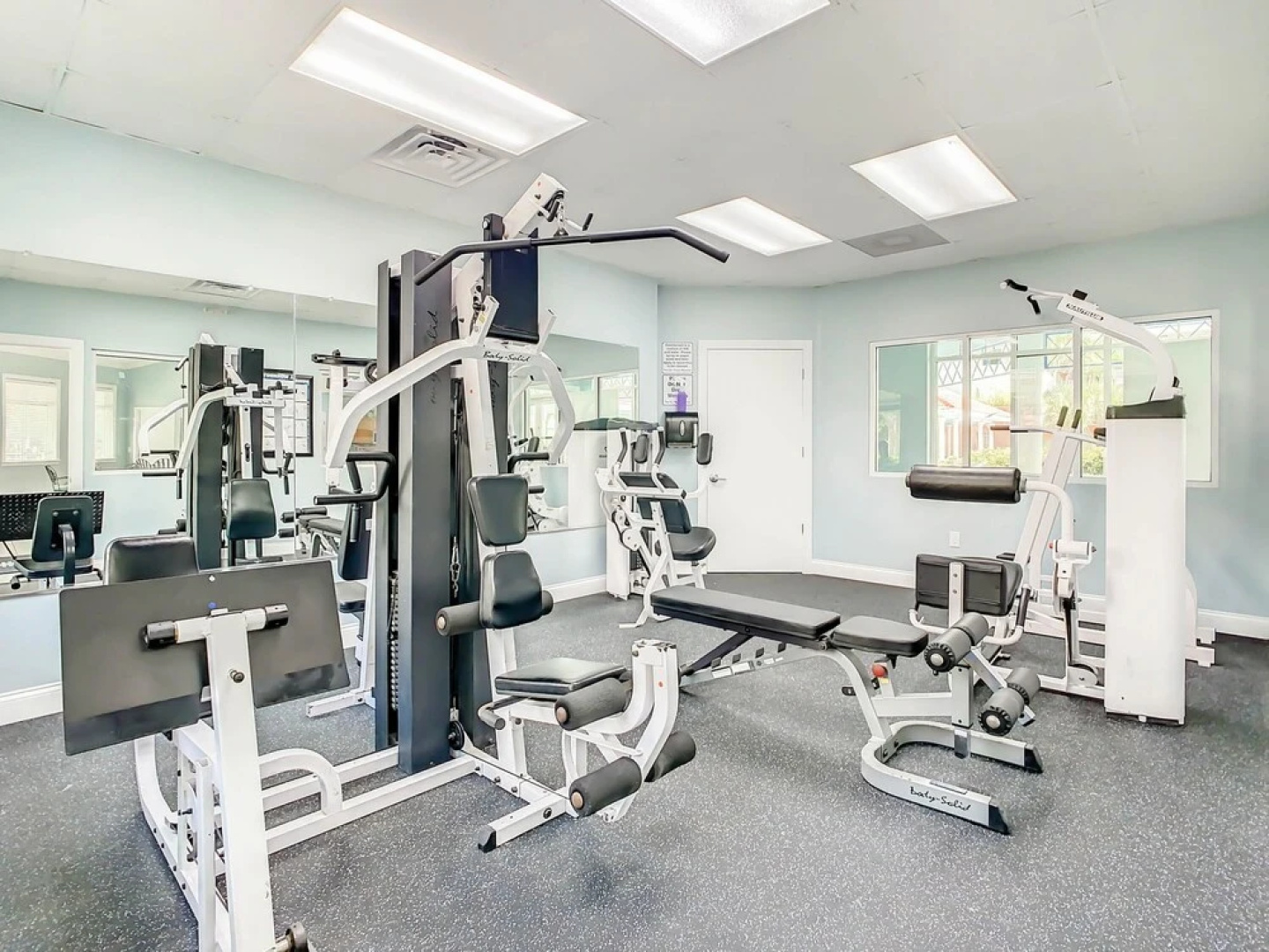 Oceanwalk Jr Penthouse Across From Pool Tennis Shuffleboard Walk to Beach Ow7 207