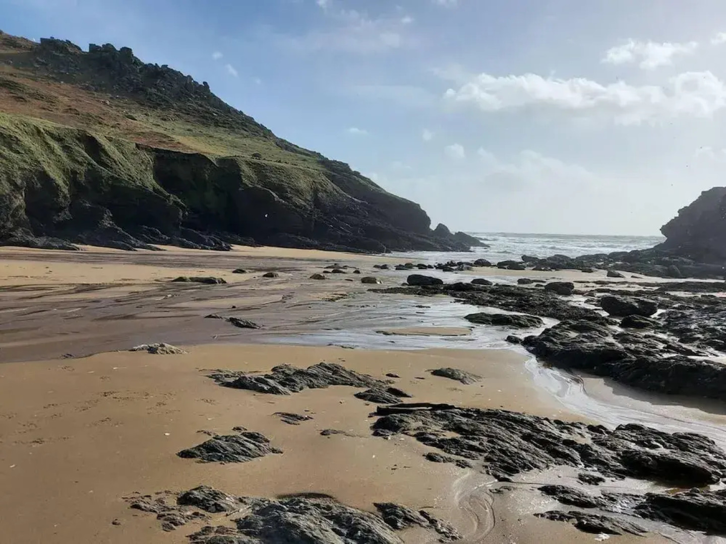 Coastal 4-bed Barn Between Salcombe & Hope Cove