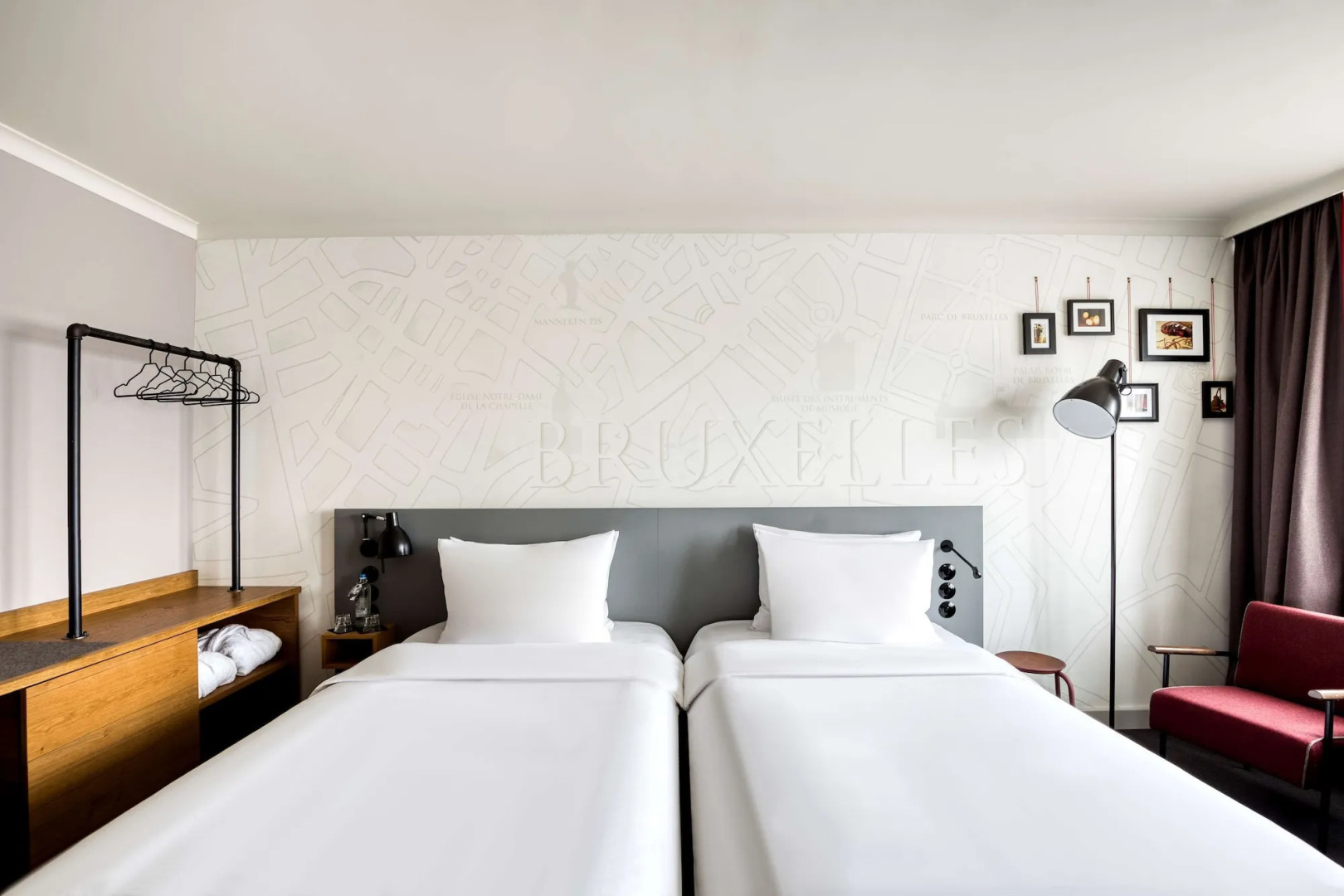 Отель pentahotel Brussels City Centre