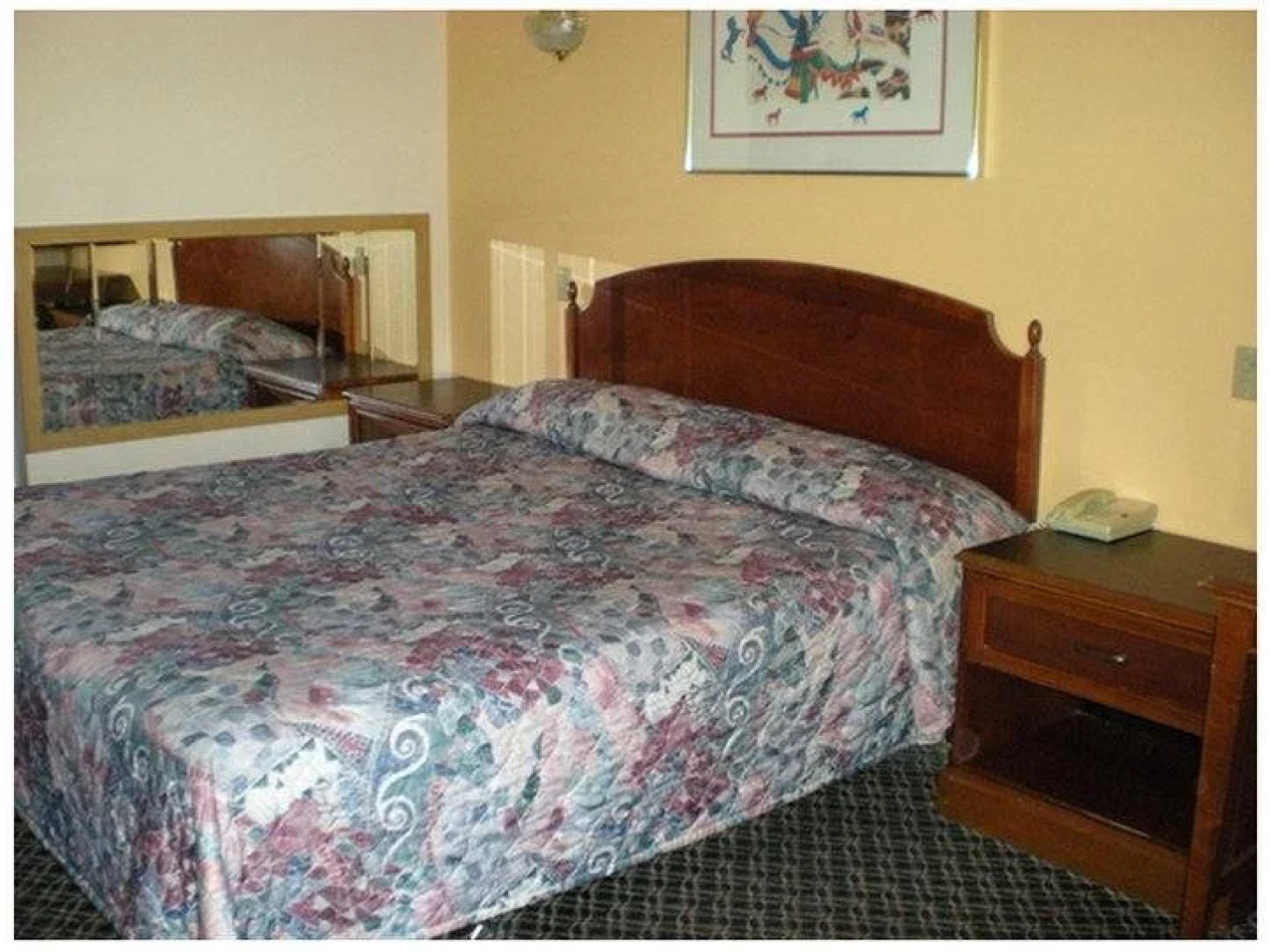 Heritage Inn & Suites