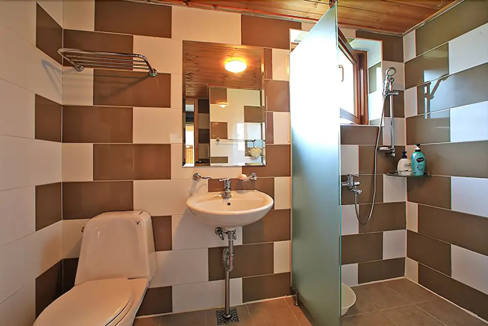 Anmyeondo Marimo Pension