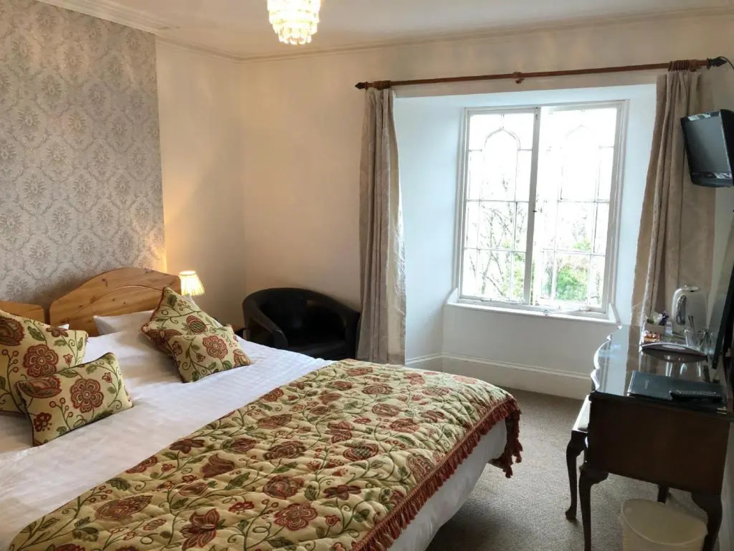 The North Cliff Hotel