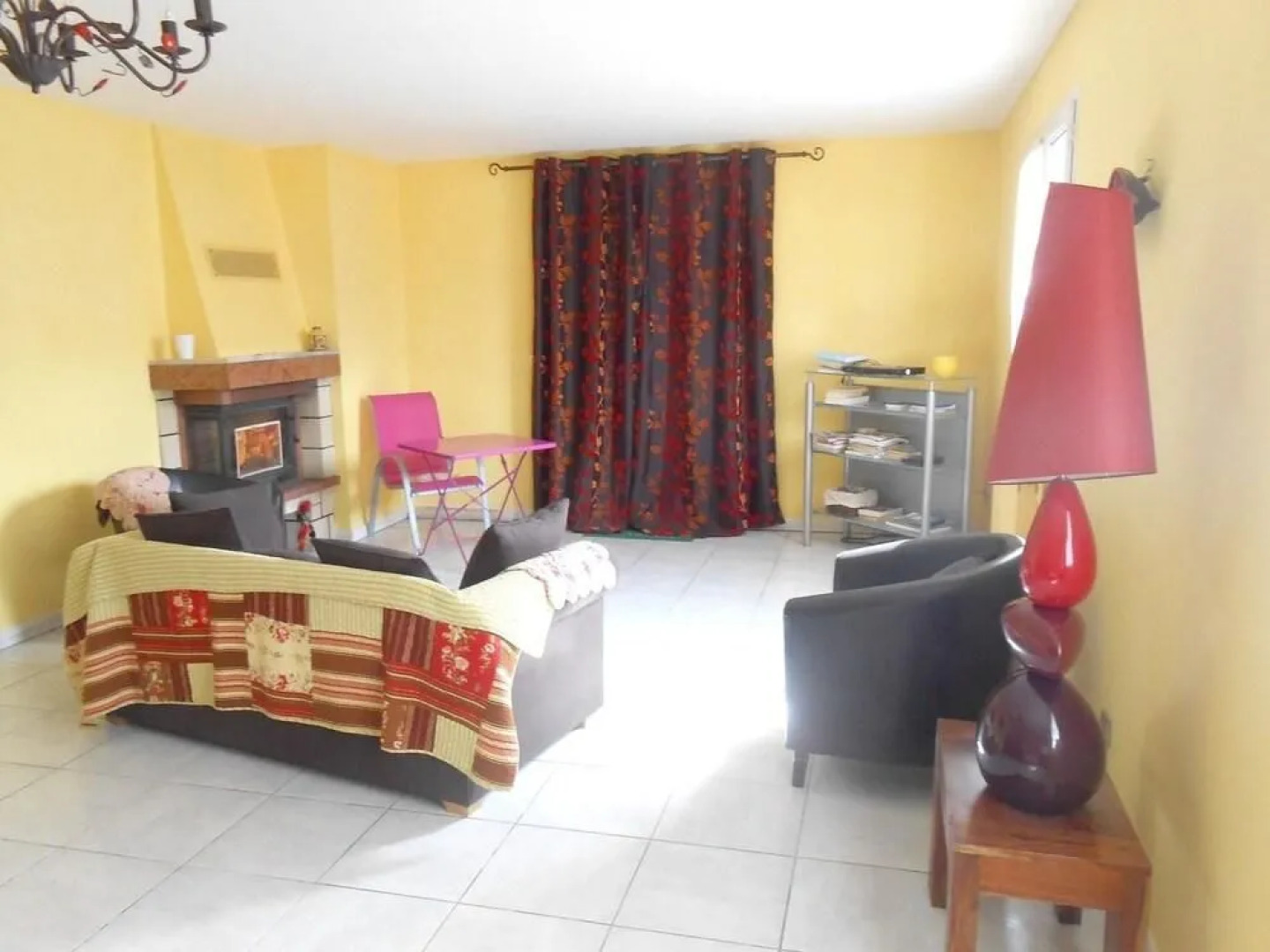 House With 8 Bedrooms in Villeurbanne, With Wifi