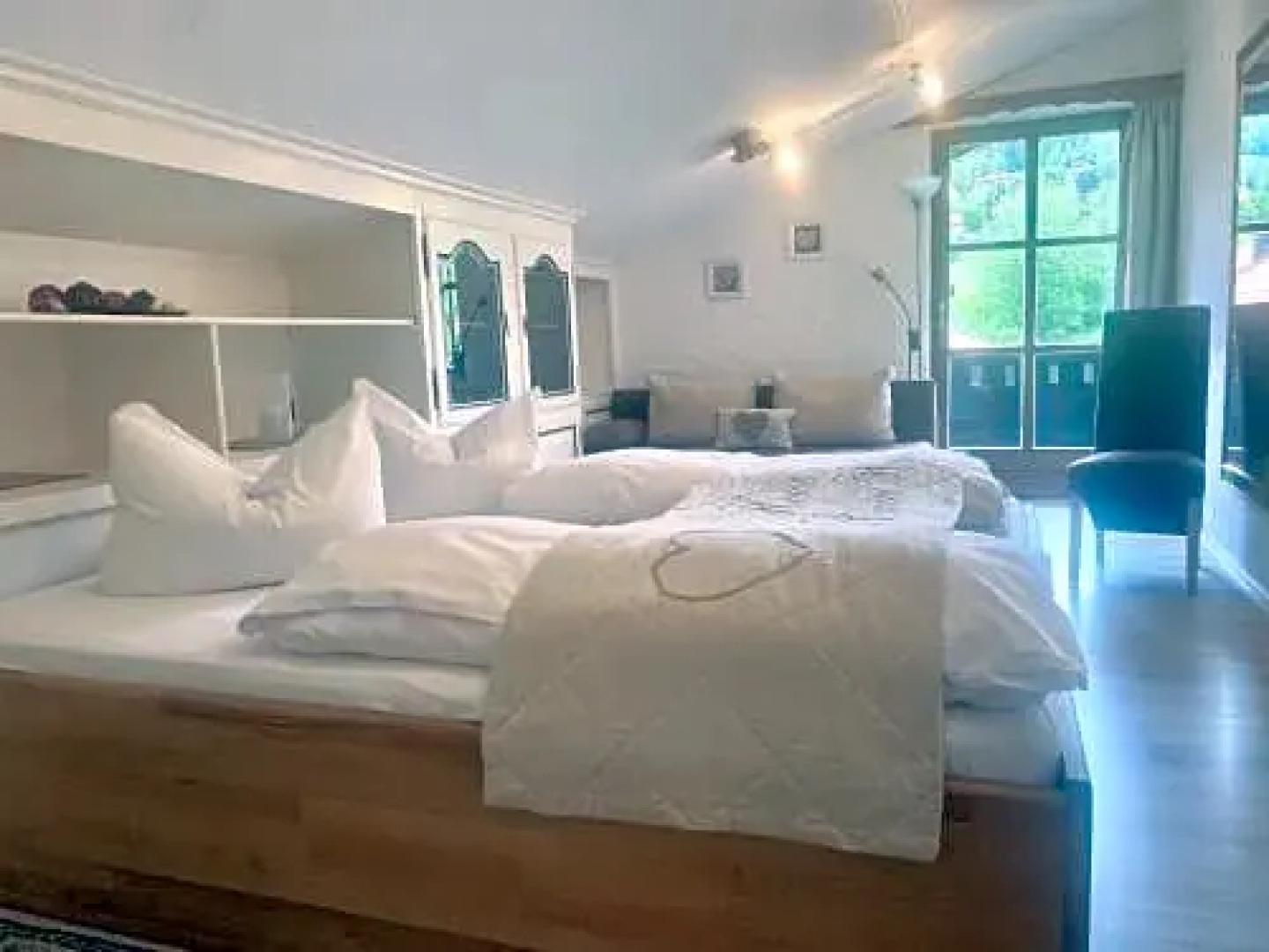 Das Maximilian by stayFritz - DZ Hausham mit Frühstück und Schwimmteich in Top-Lage