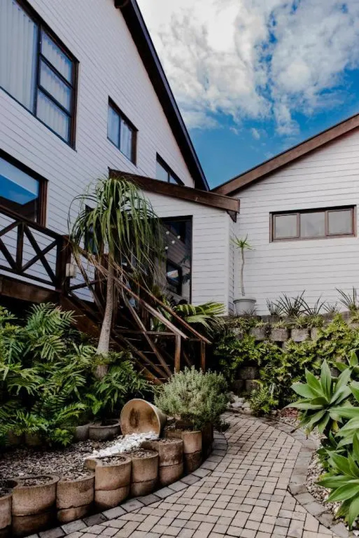 At Whale-Phin Guest House