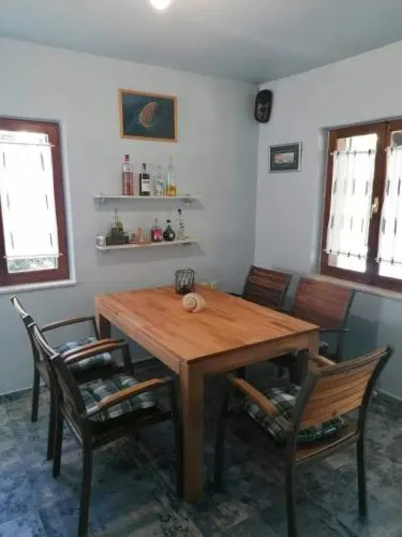 House Rhapsody In Blue