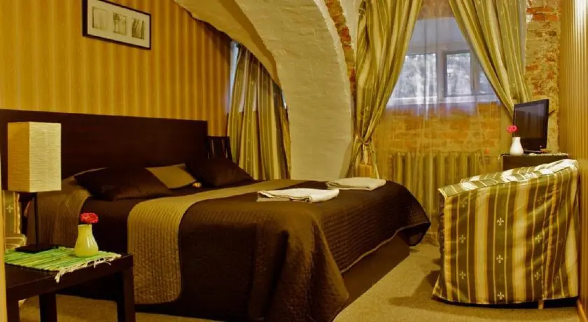 Офицерский Полудомик