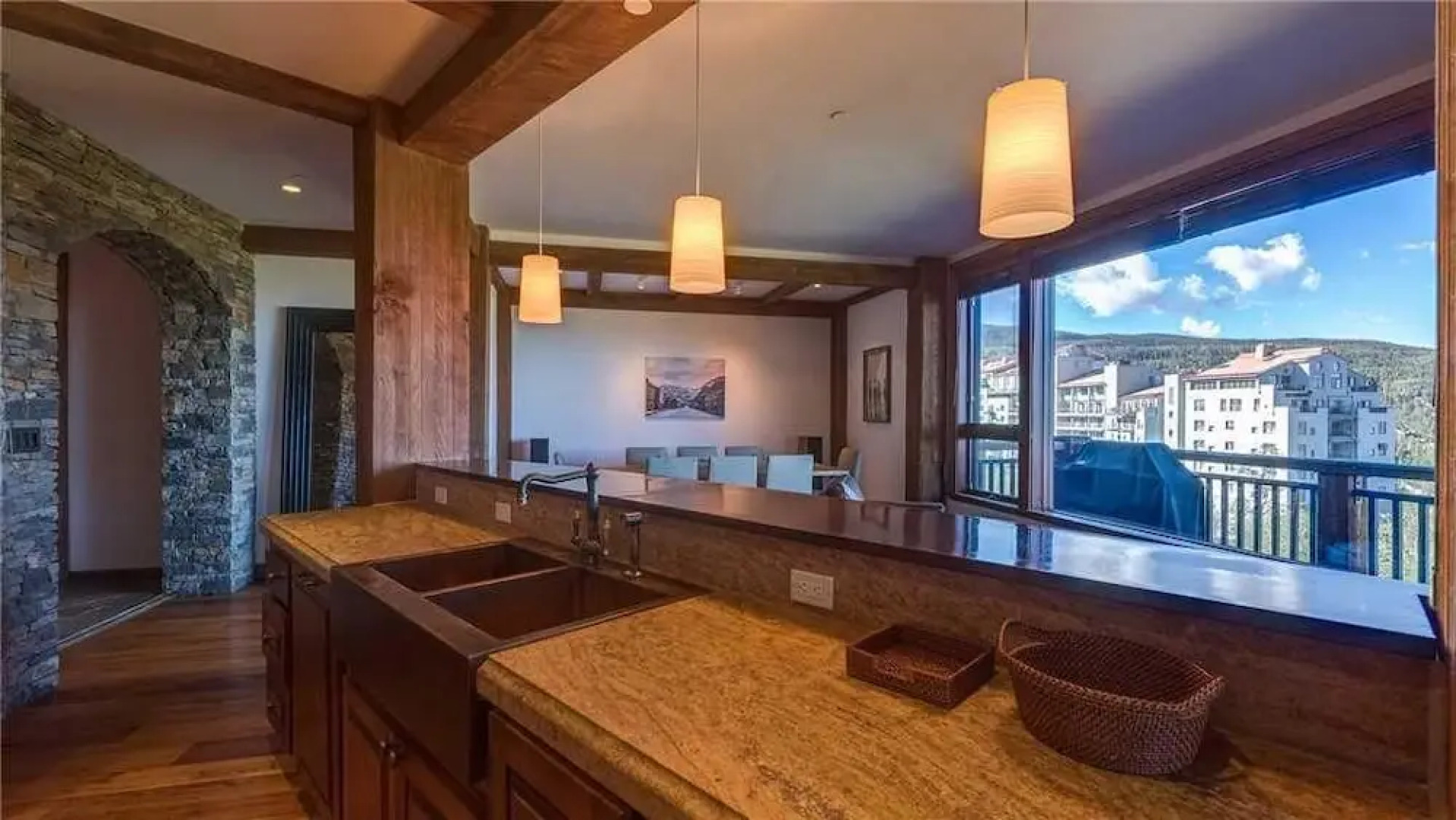 See Forever San Sophia 114