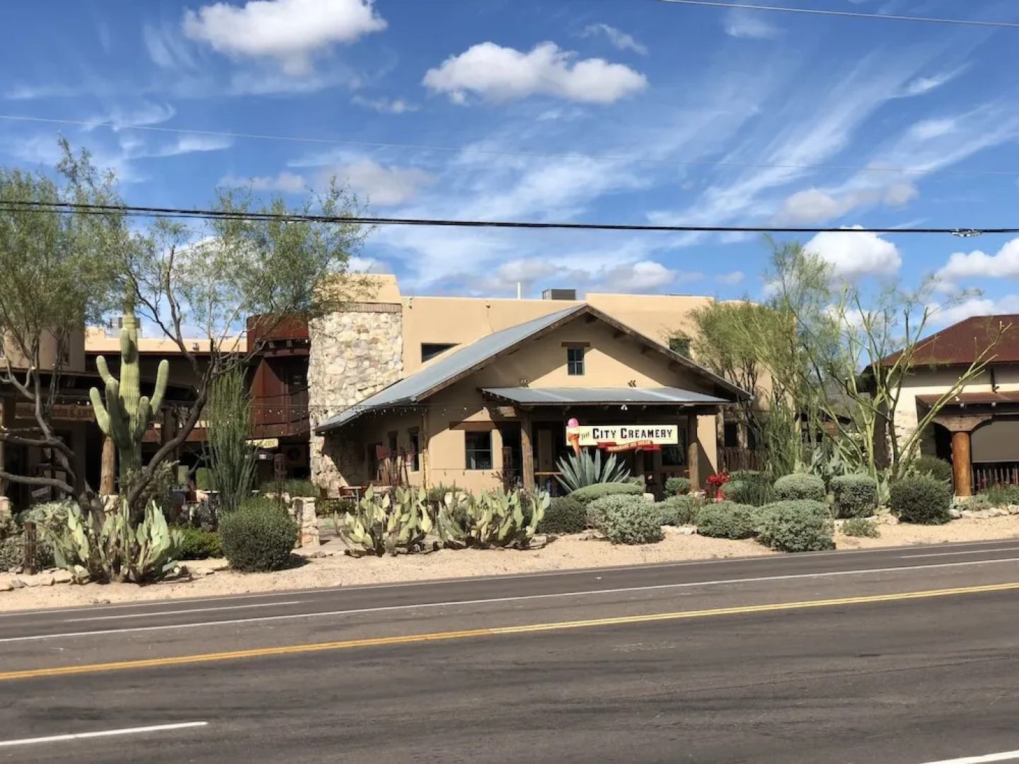 Saguaro Sunset at Cave Creek 4 BR by Casago