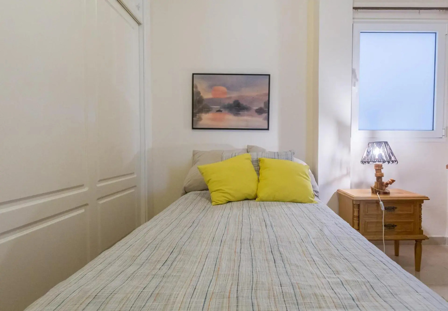 Front line beach with fantastic terrace.