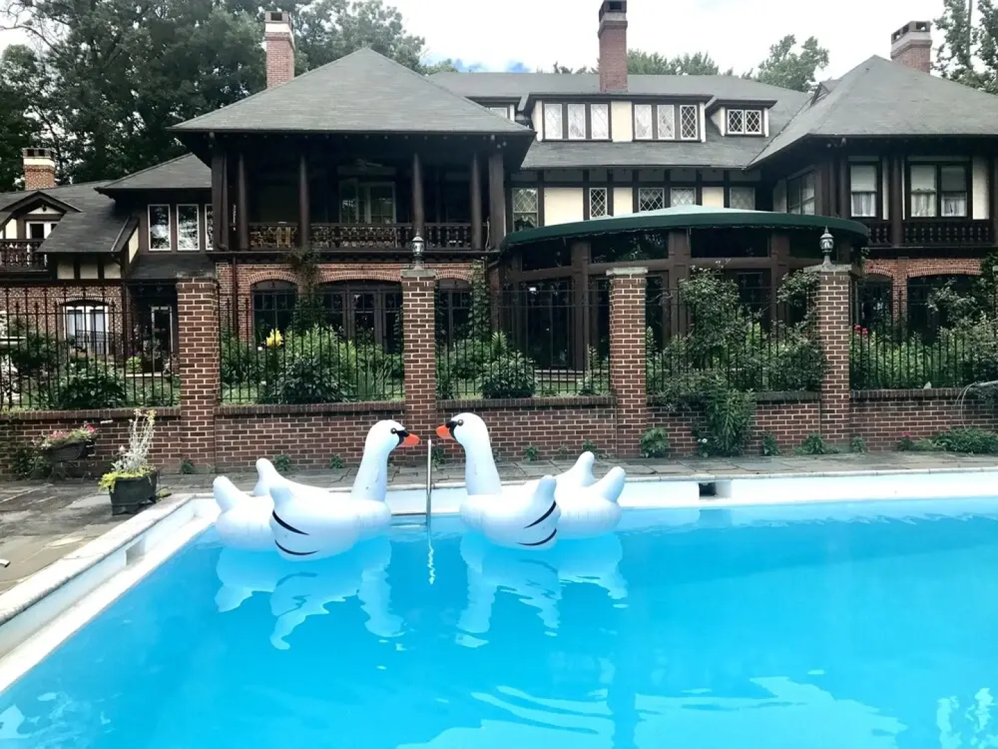 Gramercy Mansion B&B