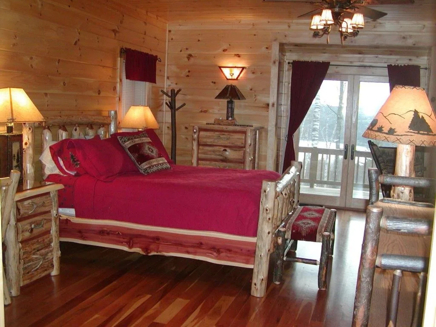 Cooperstown Lakeview Lodge