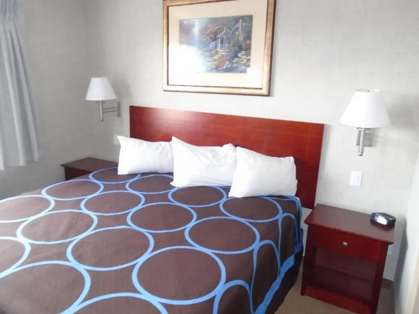 Park Hill Inn & Suites