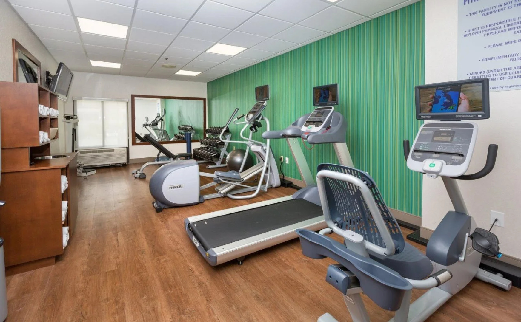 Holiday Inn Express Hotel & Suites Jacksonville - South by IHG
