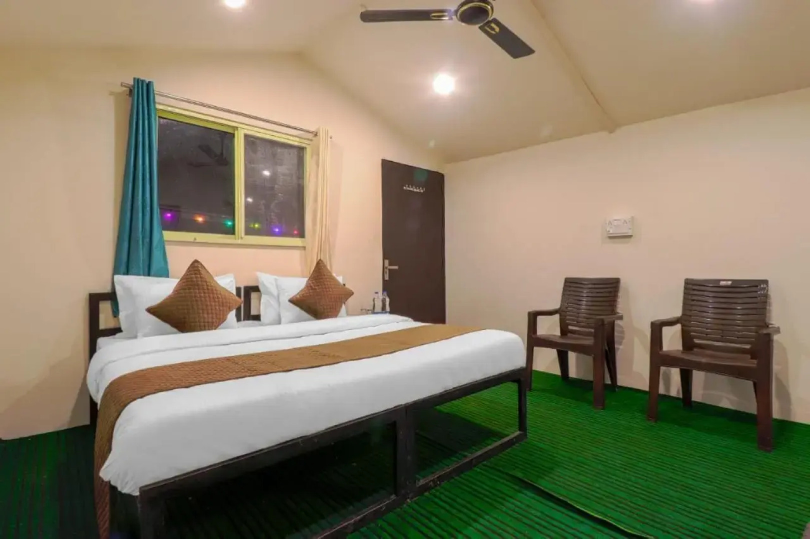 The Lily Resort