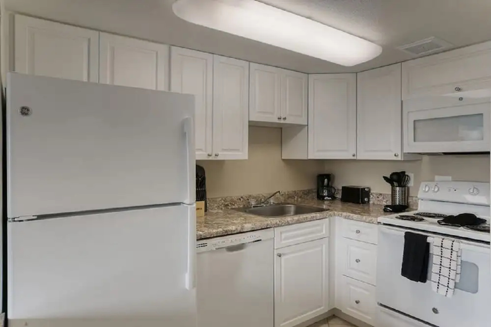 Park Suites at 128 - Free Golf