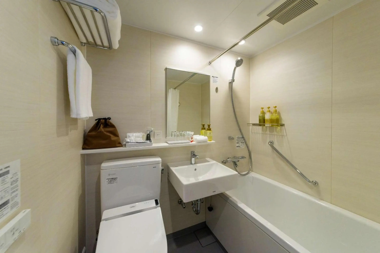 The Garden Hotel & Resort