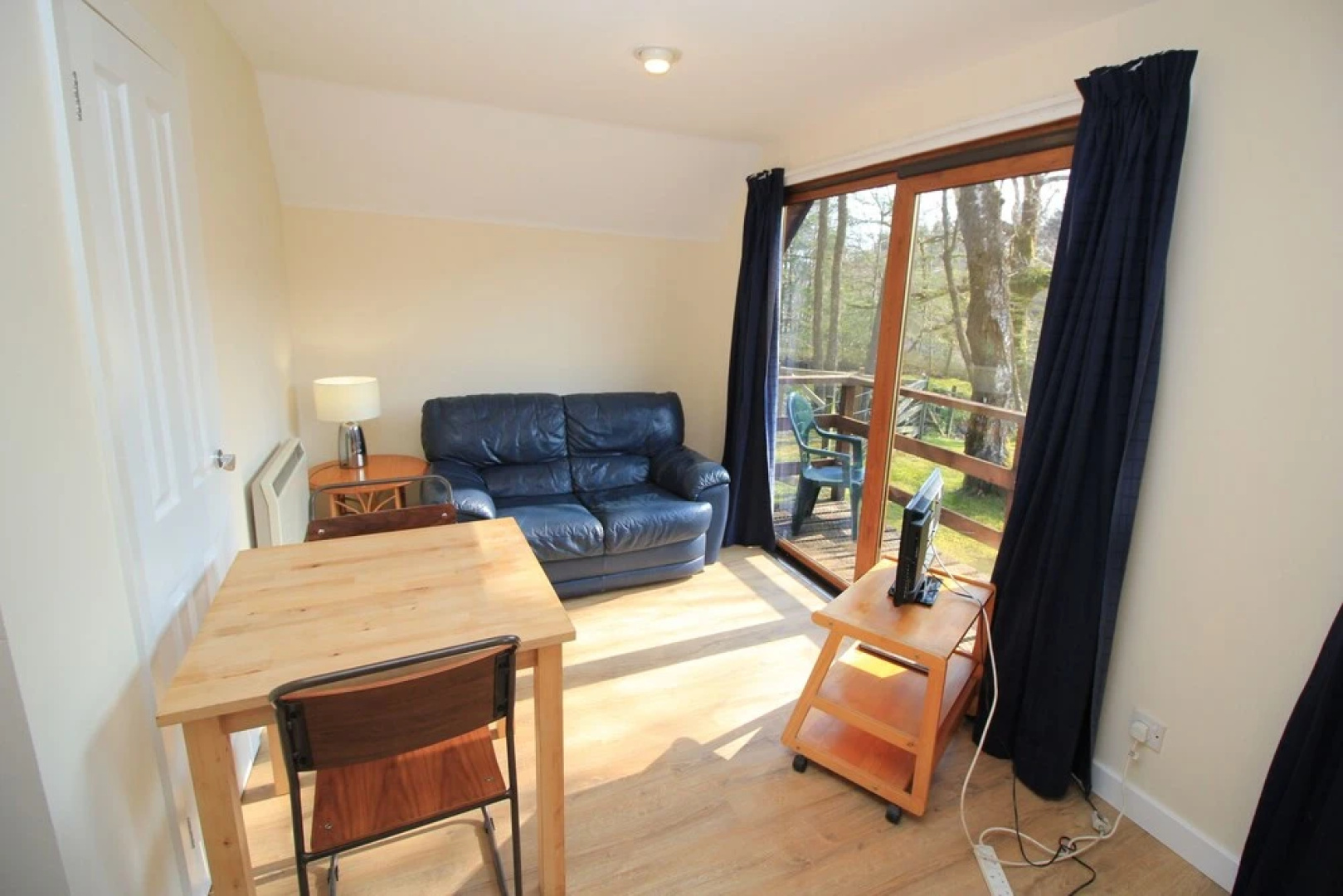 Burnbank Lodges