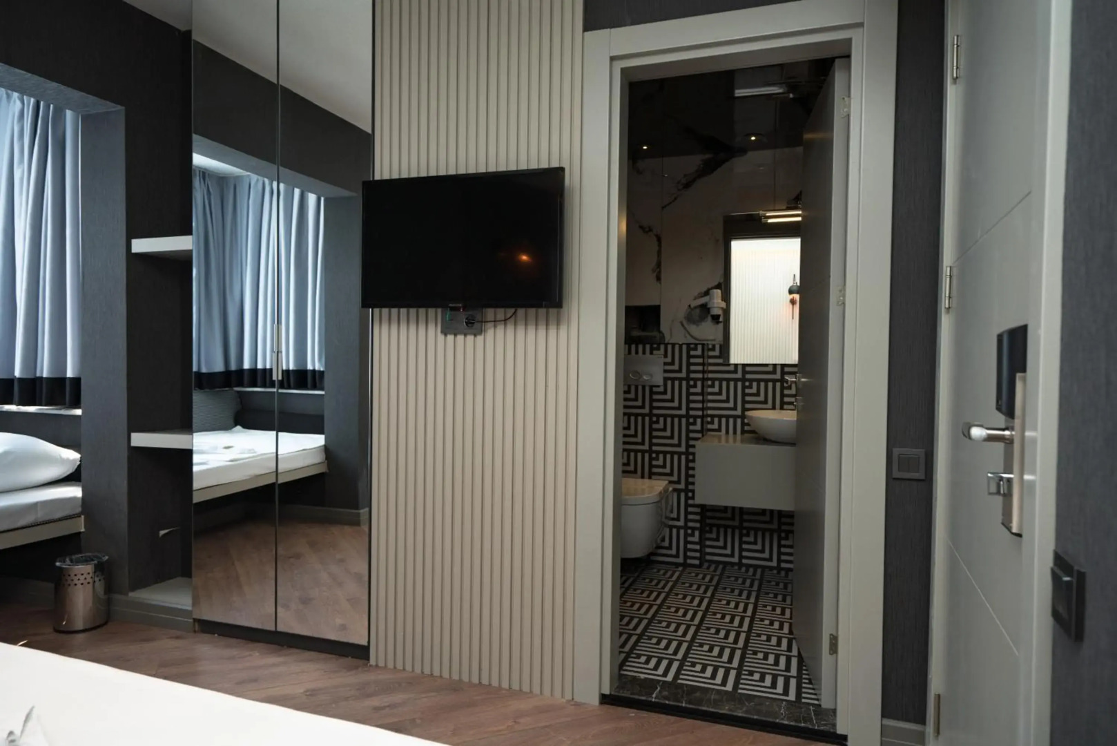 Отель Ducale Lara