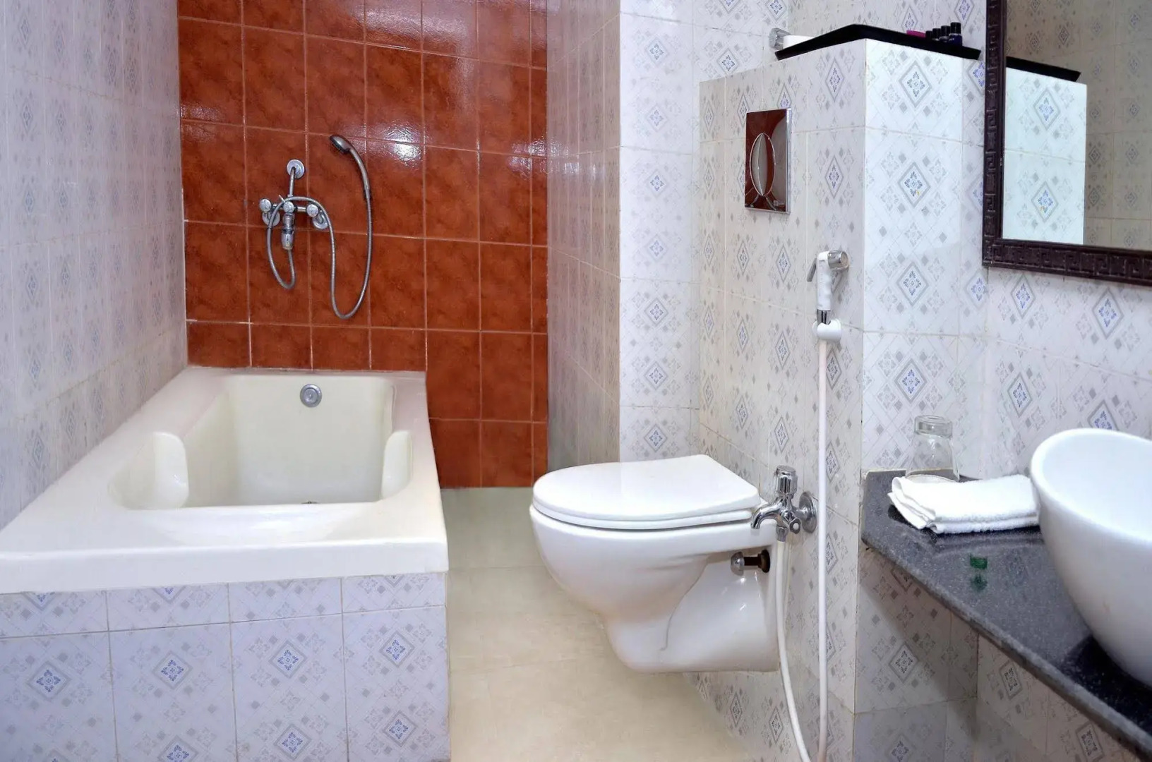 Camellia Hotel, Santiniketan