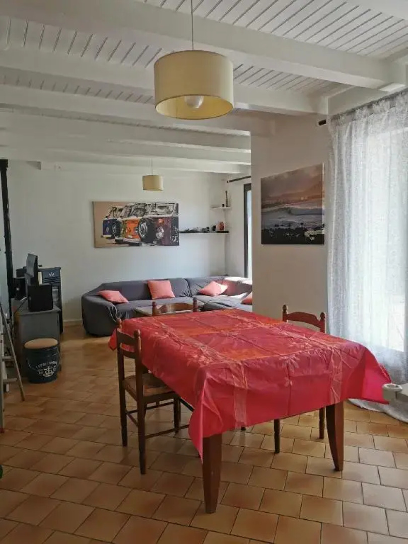 Villa Family Surf sur un terrain arborée et clos, calme et repos