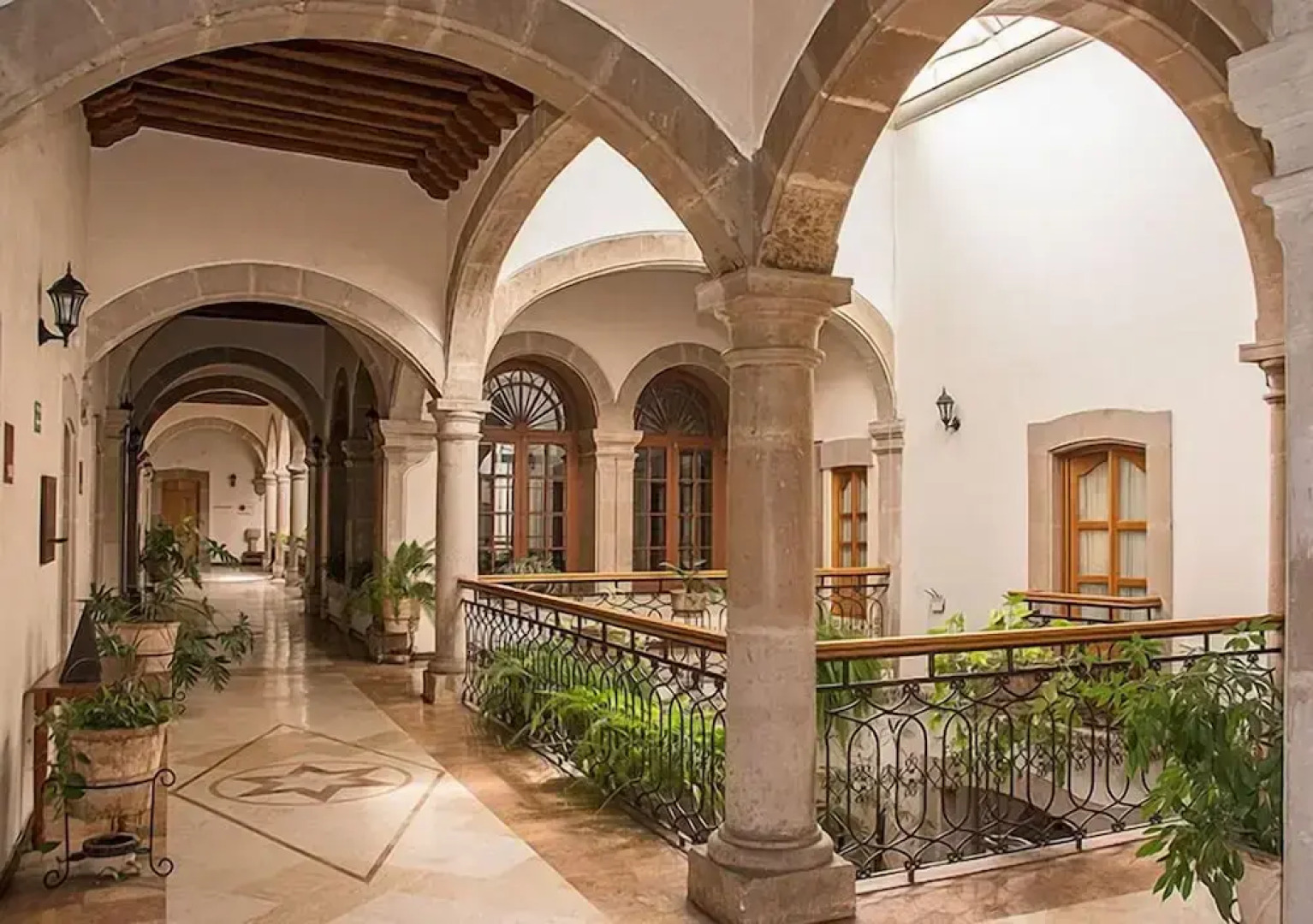 Hostal De La Monja