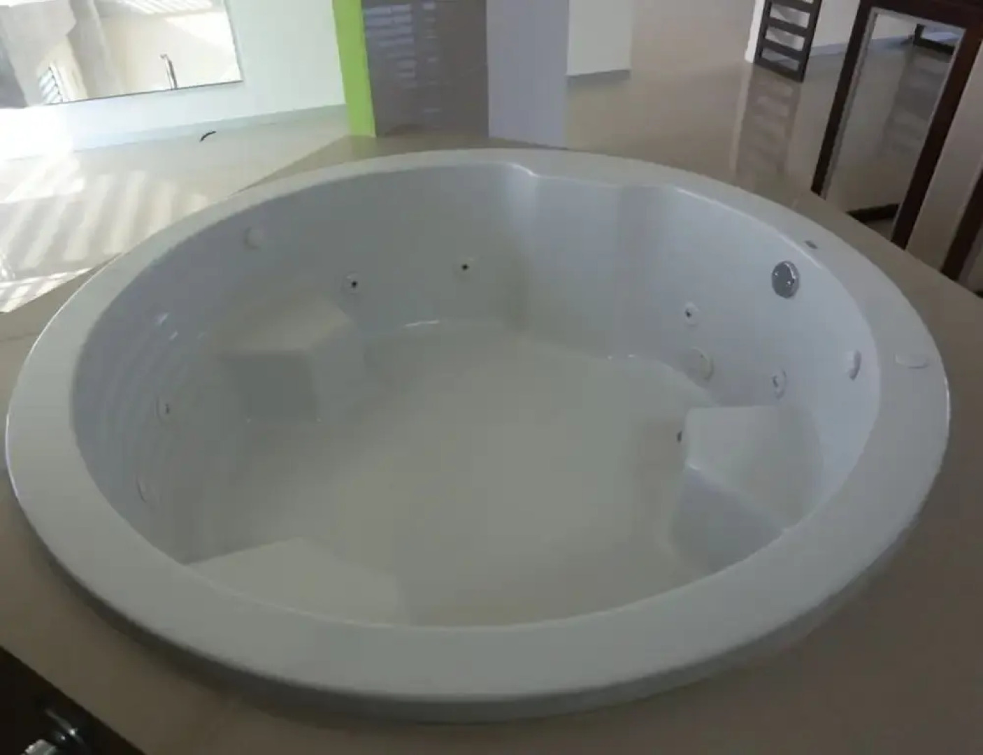 Quetzalcoatl Hotel & Suites Deluxe