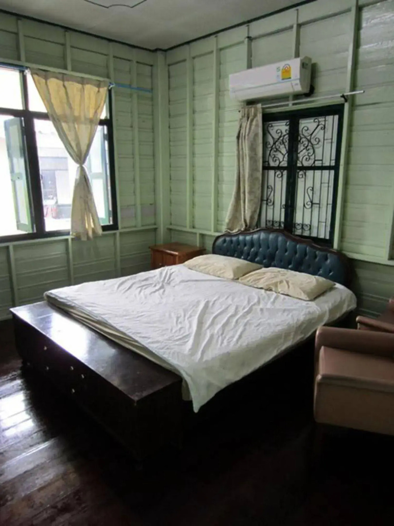 San Sook Place Guest House
