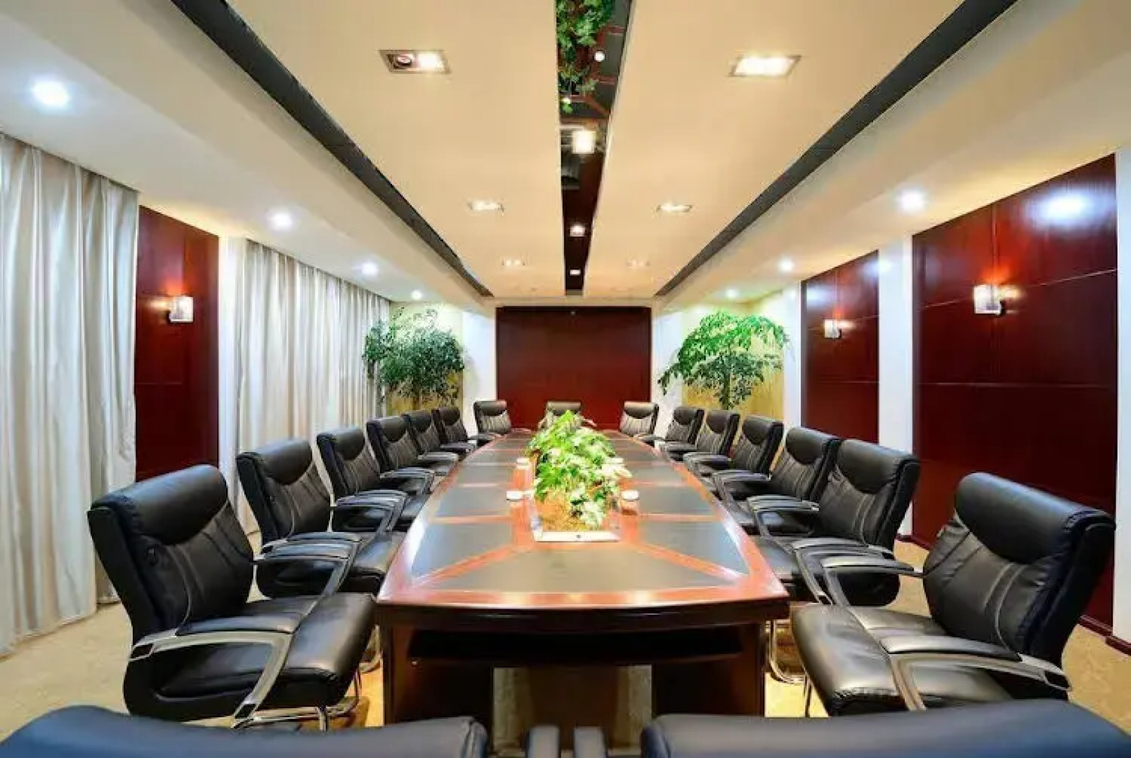 Shizong Diheng Hotel