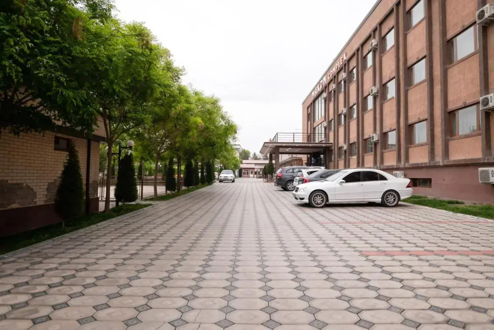 Hotel MAKON complex