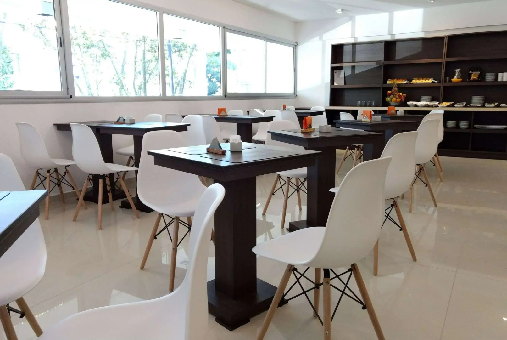 Days Inn & Suites by Wyndham La Plata