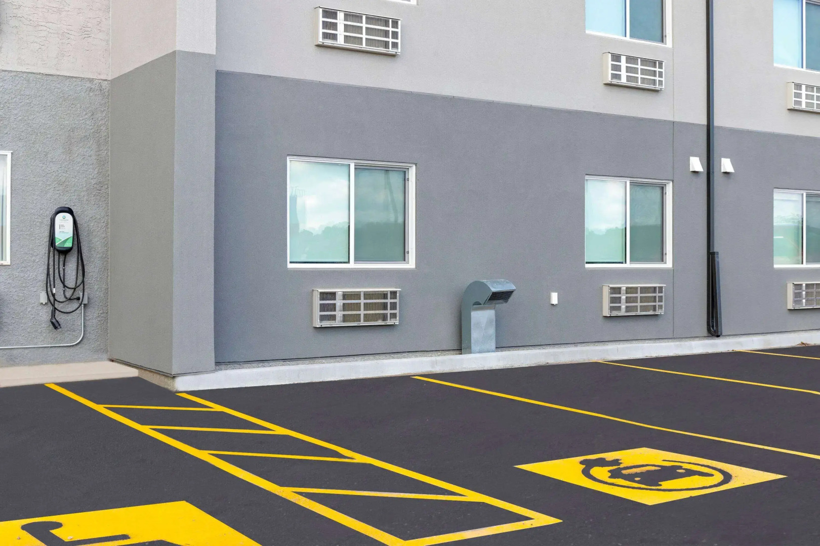 Days Inn by Wyndham Steinbach